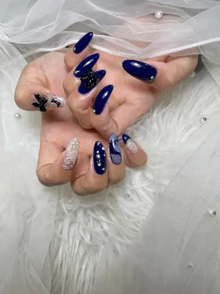 ネイル 🌈 Laule'aのネイルデザイン