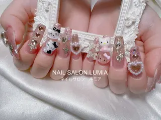 ネイル ネイルサロン ルミア Lumia 店長施術のネイルデザイン