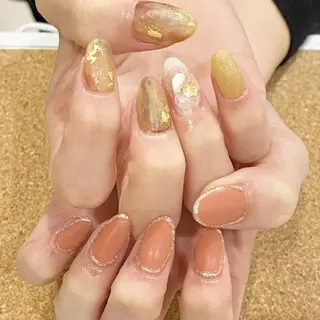 ネイル 板垣 綾乃のネイルデザイン