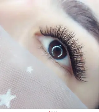 マツエク・マツパ エムズ エムズのネイルデザイン
