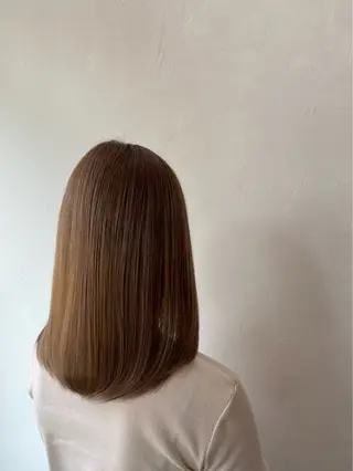 ミディアム カラー プチ アルクのヘアスタイル