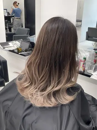 ロング カラー 宮嶋 蓮のヘアスタイル