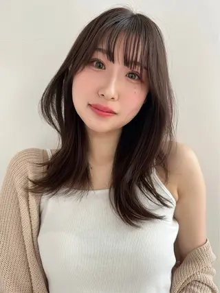 セミロング カラー むっちー/超高濃度 水素髪質改善サロンのヘアスタイル