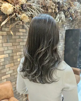 セミロング カラー ヘアアレンジ ✨艶髪✖癒し✨🍀 miyazawaのヘアスタイル