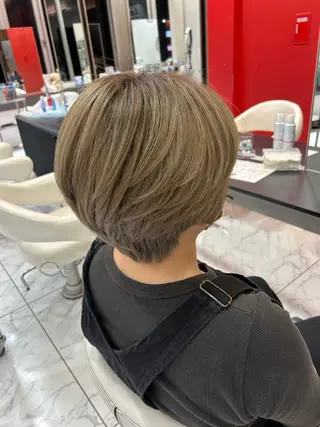 ショート 相澤 maniCREAREのヘアスタイル