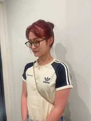ミディアム カラー 渋谷 留菜のヘアスタイル