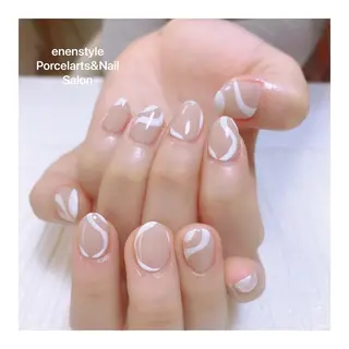 ミディアム ネイル 🐾enen style 🐾のネイルデザイン