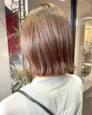 ショート 鶏内 まゆのヘアスタイル