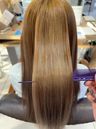 ロング 温水 愛華のヘアスタイル