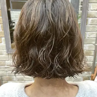 ショート レイヤースタイル⭐️ 村上のヘアスタイル