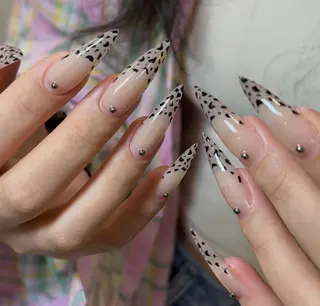 ネイル エリ🫧 nail池袋東口のネイルデザイン