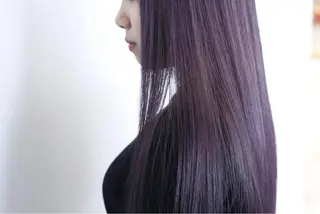 ロング カラー レイヤーカット ベージュカラー/小島のヘアスタイル