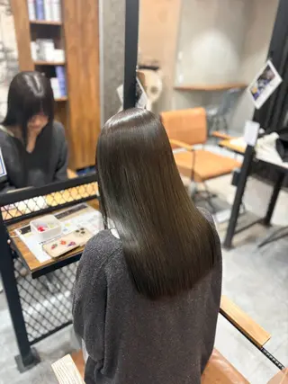 セミロング suzuka🌿 レイヤー/艶カラーのヘアスタイル