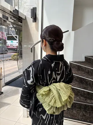 ロング ヘアアレンジ BiBi 藪 菜月のヘアスタイル