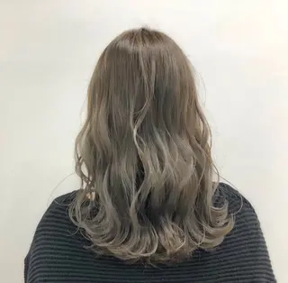 セミロング カラー 🇰🇷ブリーチ縮毛 髪質改善七星🇰🇷のヘアスタイル