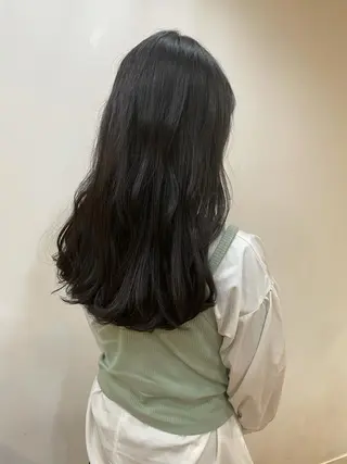 ロング カラー あずまぐち めぐみのヘアスタイル