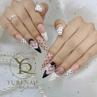 ネイル YURI Nail Funabashiのネイルデザイン