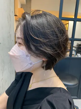 ショート カラー 似合う髪型見つけます AYAKAのヘアスタイル