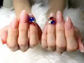 ネイル アリスローザ yukiのネイルデザイン