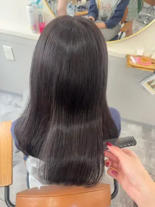 セミロング コトミ/梅田茶屋町/ 透明感カラーのヘアスタイル