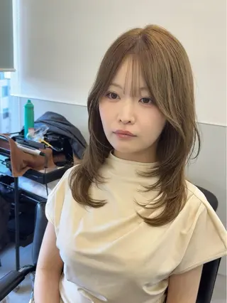 セミロング カラー 韓国ヘア🇰🇷 スズキのヘアスタイル