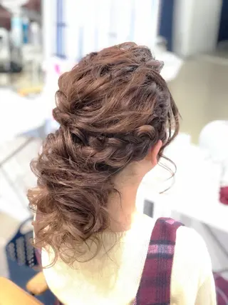 セミロング ヘアセット専門店 佐藤のヘアスタイル