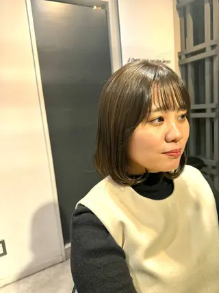 ショート カラー 似合う髪型見つけます AYAKAのヘアスタイル