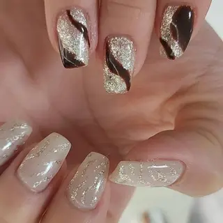 ネイル RUNWAY 　　のネイルデザイン