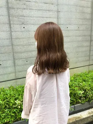 ミディアム ✨色持ちの良い艶 カラー✨蟹江真世のヘアスタイル