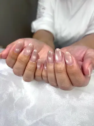 ネイル 【大人上品ネイル】 ゆい🌷のネイルデザイン