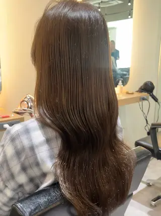 ロング カラー 顔周りカット/ 透明感カラー/ユイのヘアスタイル