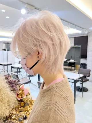 ショート ♡似合わせ ♡ハイトーン♡のヘアスタイル