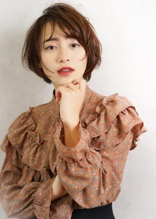 ショート ヘアールーム アートのヘアスタイル