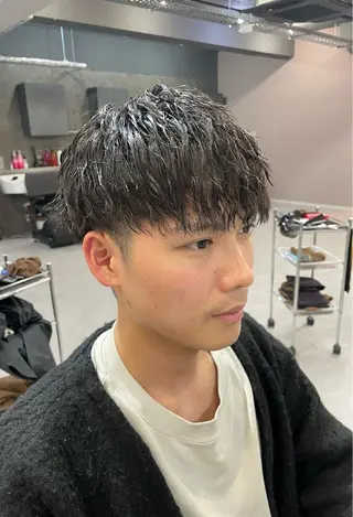 パーマ レイヤーカット 西村あきやのヘアスタイル