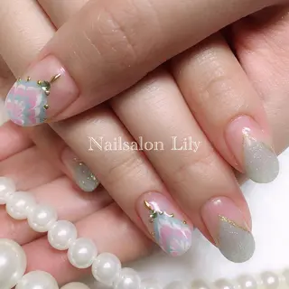 ネイル Lily*nail 🌻Mii🌻のネイルデザイン