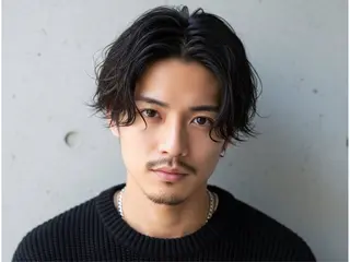 ミディアム パーマ メンズ特化 江坂 今井魁人のヘアスタイル