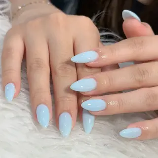 ネイル LAVISH nanamiのネイルデザイン