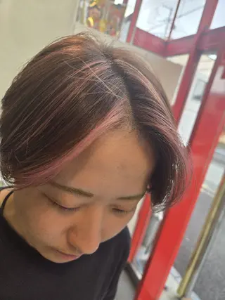 ショート カラー 遠藤 史秋のヘアスタイル