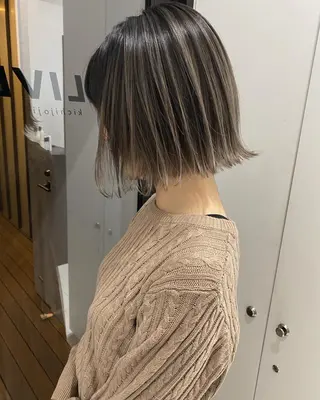 ミディアム カラー ヘアアレンジ 【公式】amble luxe池袋東口🩷のヘアスタイル