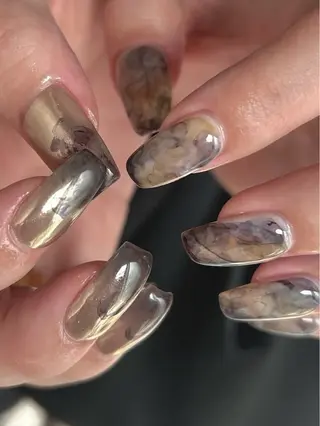 ネイル talo .のネイルデザイン