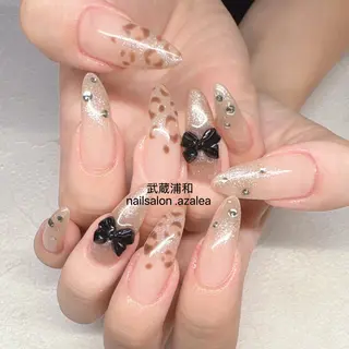 ネイル R inのネイルデザイン