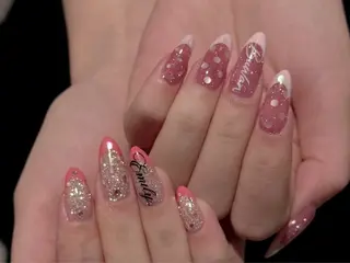 ネイル lucky nail 歌舞伎町のネイルデザイン
