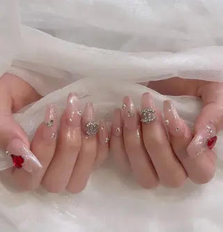 ネイル SALON ELVI.のネイルデザイン