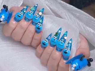 ネイル レイナ ネイルのネイルデザイン