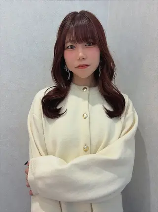 セミロング Fujimaki Amiのヘアスタイル