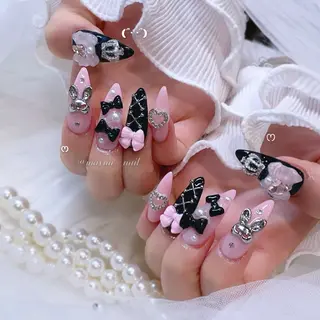 ネイル 🎀 Mayu 🎀痛ネイルのネイルデザイン
