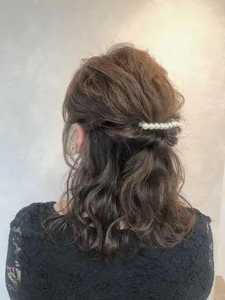 ミディアム ヘアアレンジ 筑紫通り沿い | eNeのマツエク・マツパデザイン