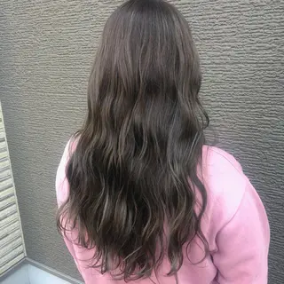 ロング Rina  のヘアスタイル