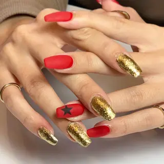 ネイル S. JEWELのネイルデザイン
