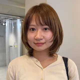ミディアム カラー 顔周りレイヤー꙳⋆ ミディアム⌇SAKIのヘアスタイル